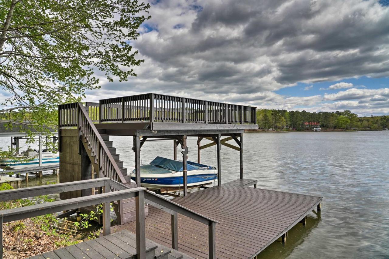 Waterfront Cottage With Boat Dock And 3 Decks! Bracey Eksteriør billede